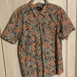 O’NEILL. Men’s shirt.